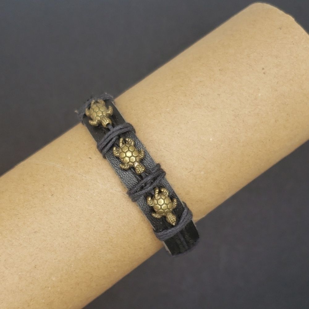 Vegan leather Turtle Adjustable Bracelet